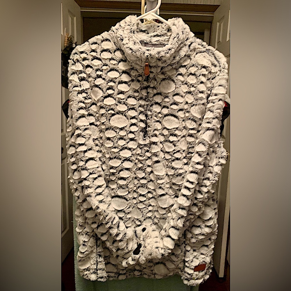 Simply Southern White and Gray Teddy Jacket